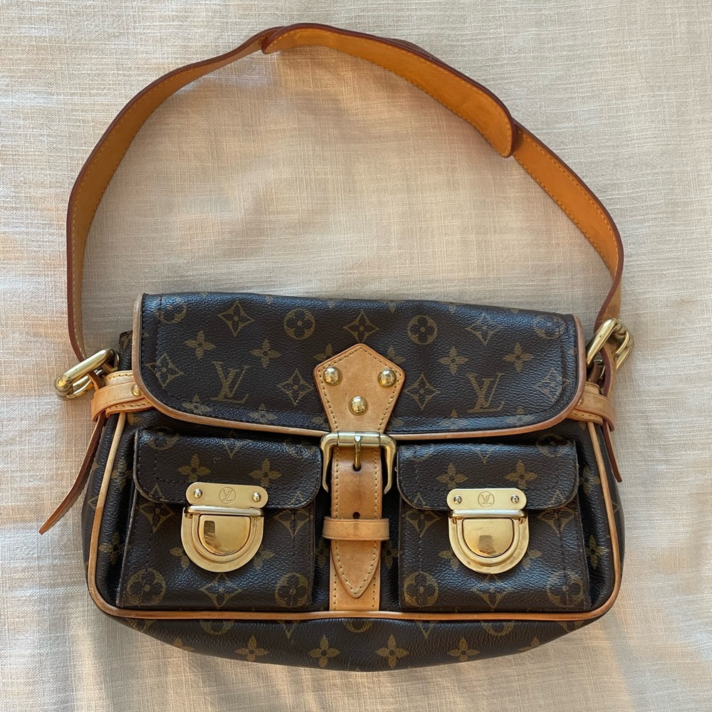 authentic louis vuitton hudson shoulder bag